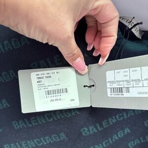 Balenciaga sweater size L